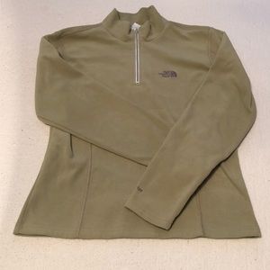 Small light green north face pullover
